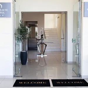 Gate Airport Салоники